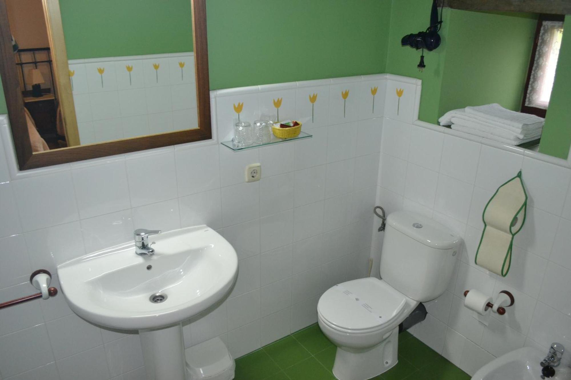 A Pena De Augasantas Guest House Oca de Abaixo Rom bilde