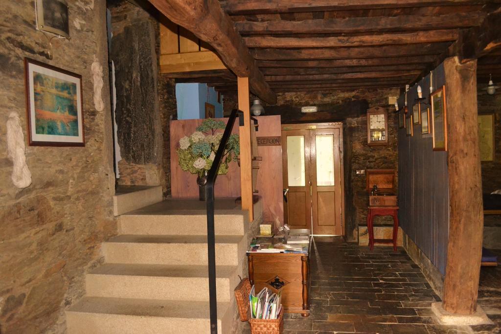 A Pena De Augasantas Guest House Oca de Abaixo Eksteriør bilde