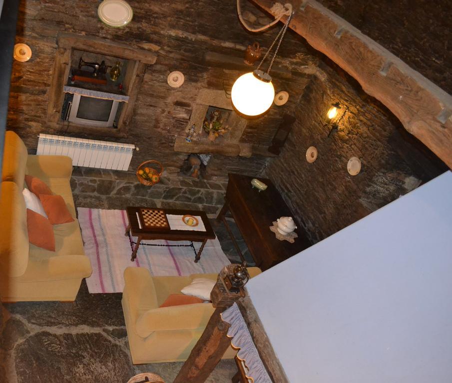 A Pena De Augasantas Guest House Oca de Abaixo Eksteriør bilde