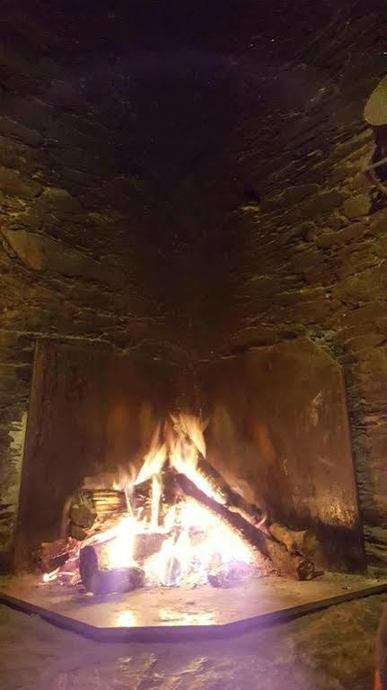 A Pena De Augasantas Guest House Oca de Abaixo Eksteriør bilde